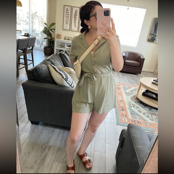 Cotton On| Olive Cargo Linen Romper, Short Sleeve, Size Large••• - Picture 1 of 13